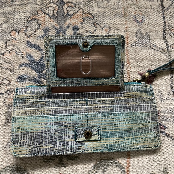 Hobo International slim wallet - Picture 2 of 4